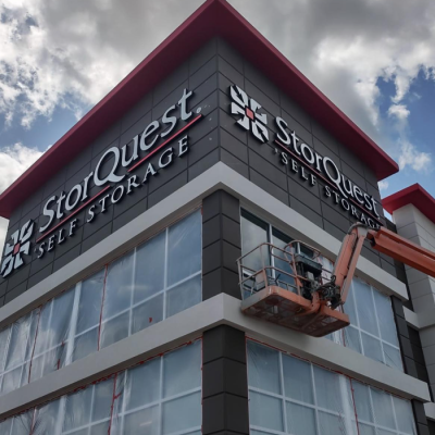 StoreQuest Outdoor Business Sign